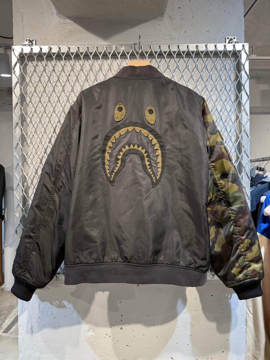 17AW 베이프 x 언디핏 카모 슬리브 MA-1 봄버 자켓 상품이미지8