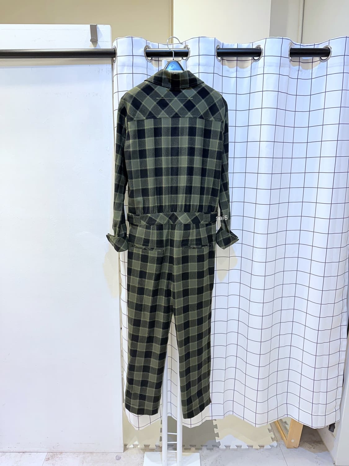 럭키슈에뜨 체크 점프수트 상품이미지2