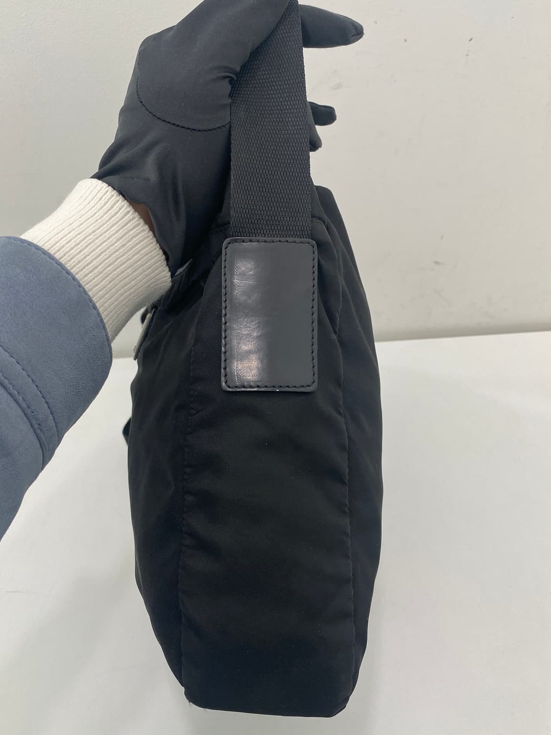 프라다 나일론 포코노 메신저백 크로스백 상품이미지6