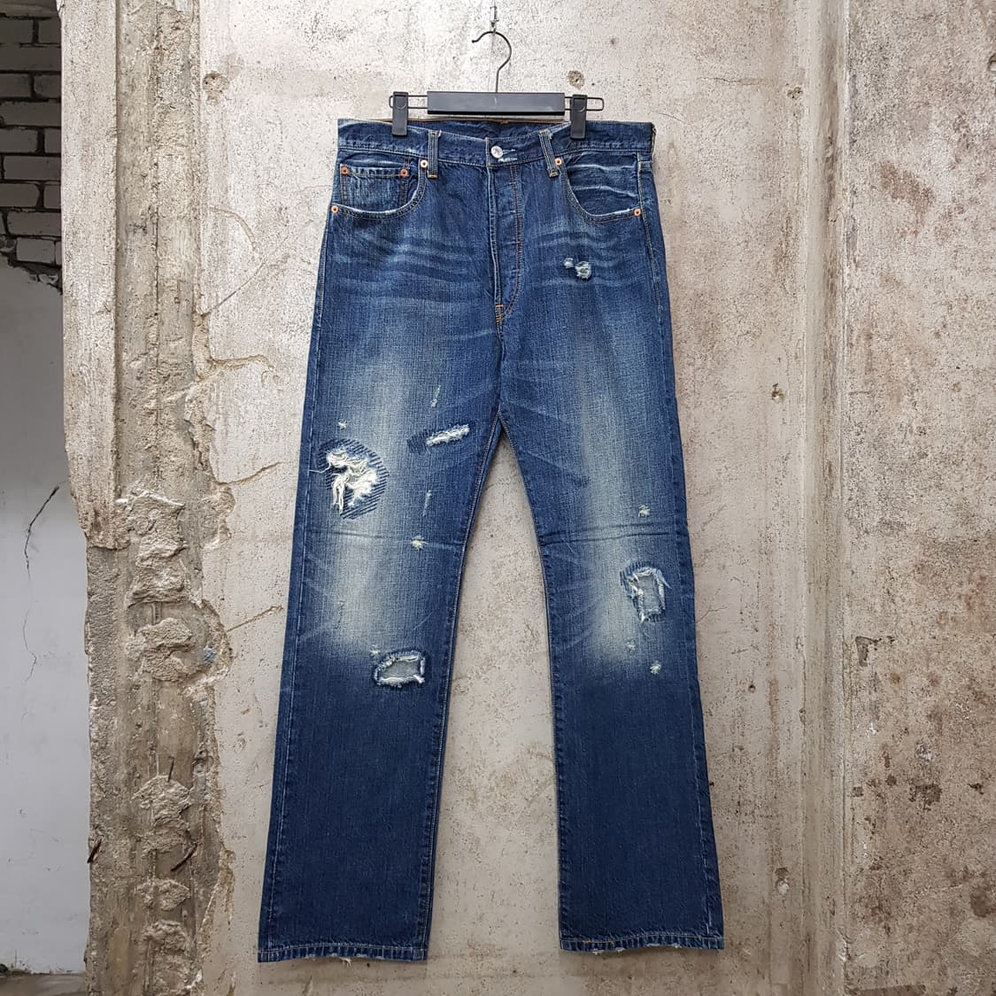 리바이스 501 디스트로이드 데님 34/33사이즈  상품이미지1