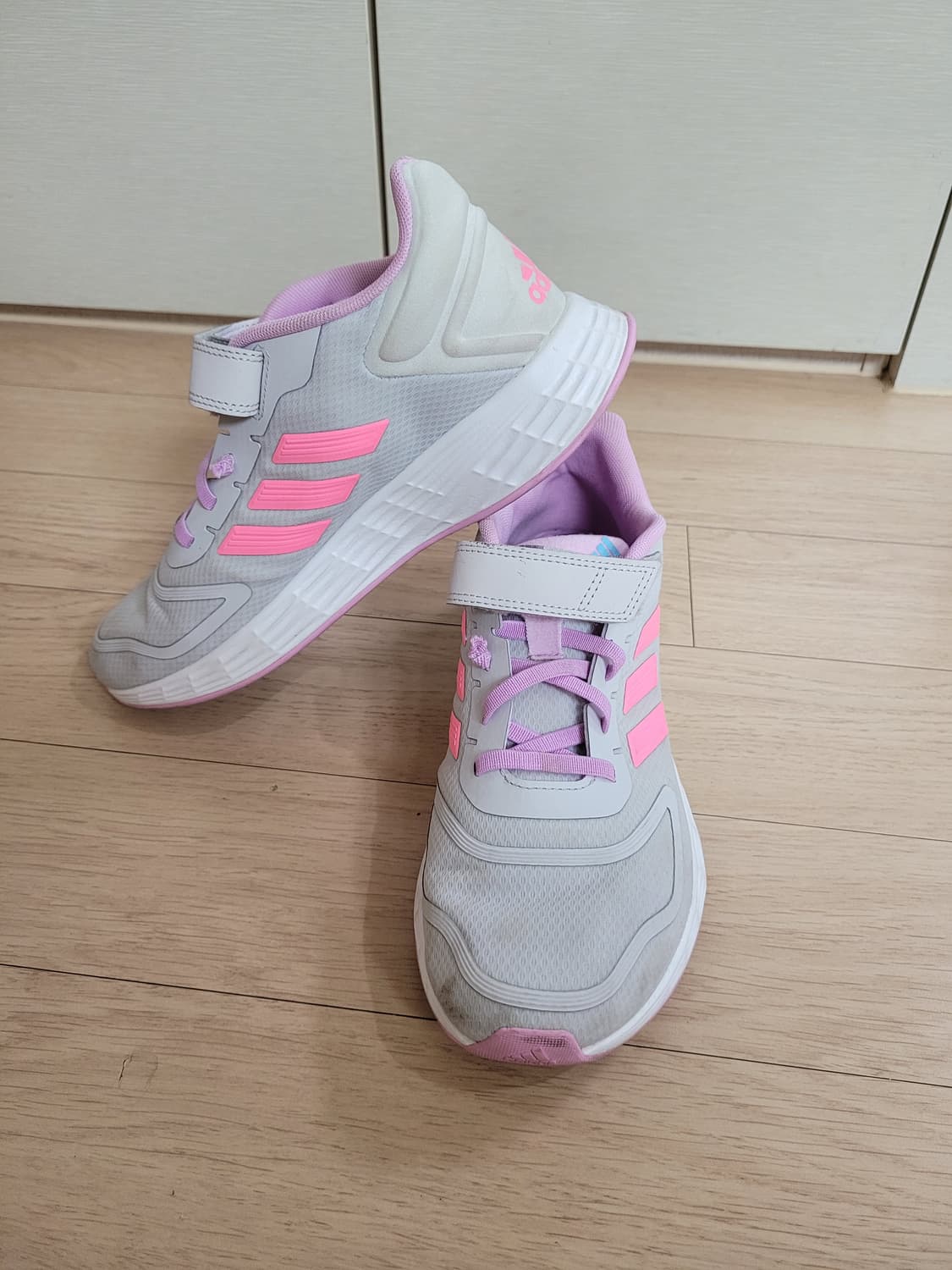 아디다스 Adidas 키즈 운동화 240 핑크 상품이미지5