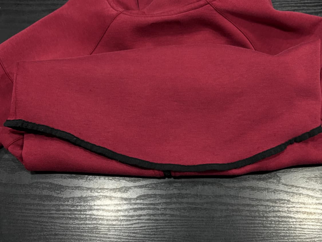 나이키 테크팩 후드집업 버건디 라이즈 소희 상품이미지5