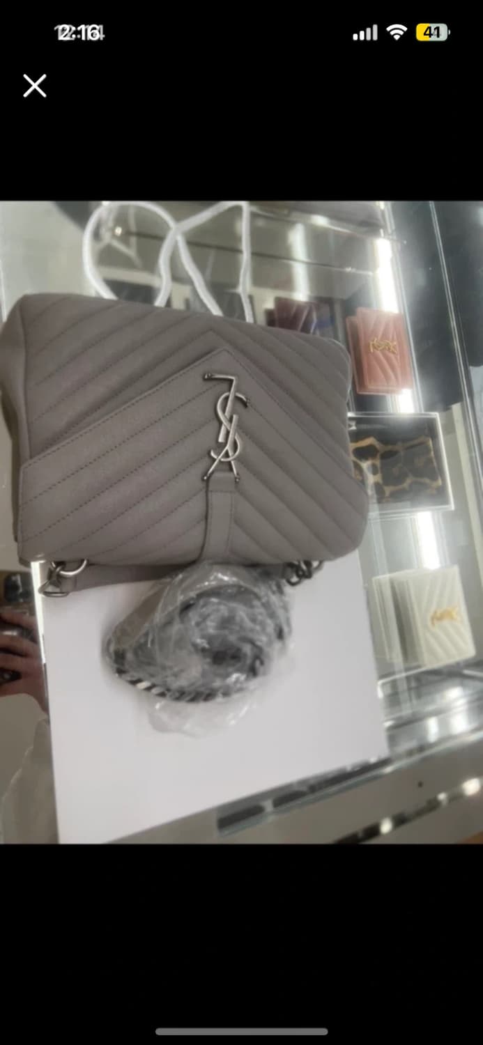 희소템)) 생로랑 컬리지 미디움 백 그레인카프스킨 새상품급 상품이미지1