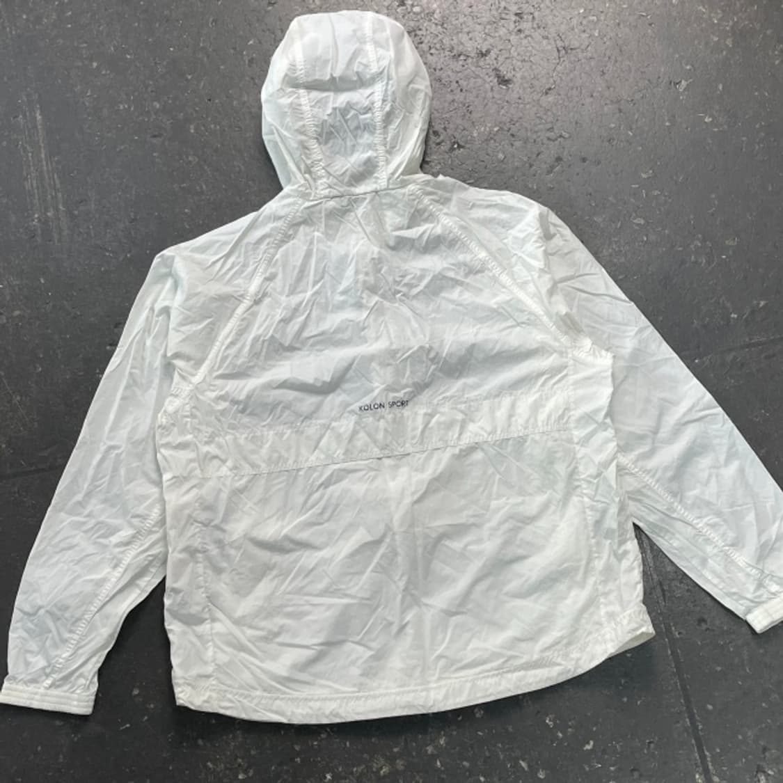 100 코오롱스포츠 경량 바람막이 상품이미지7