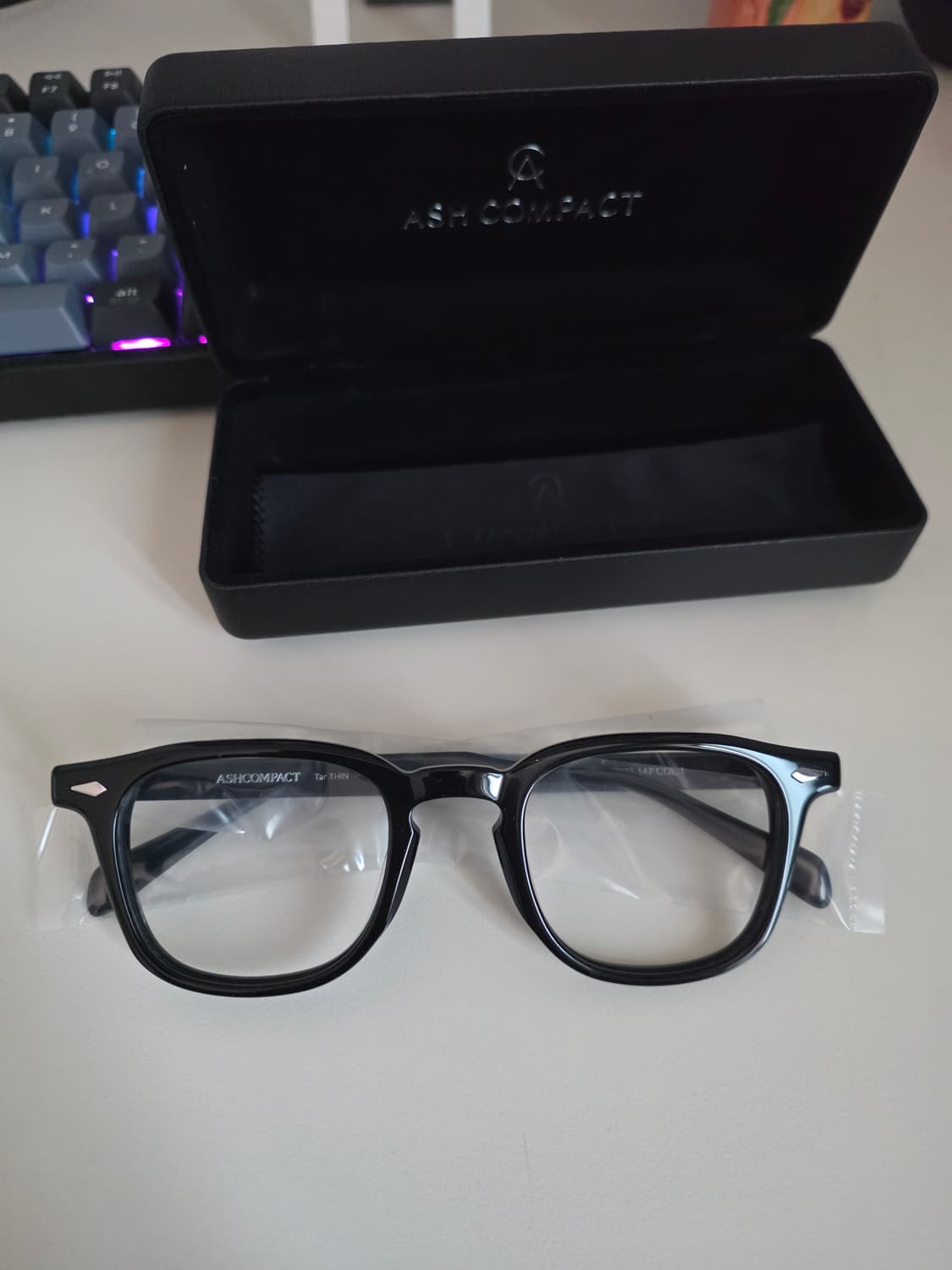 애쉬컴팩트 타르 씬 뿔테 안경 48사이즈 새상품 상품이미지3