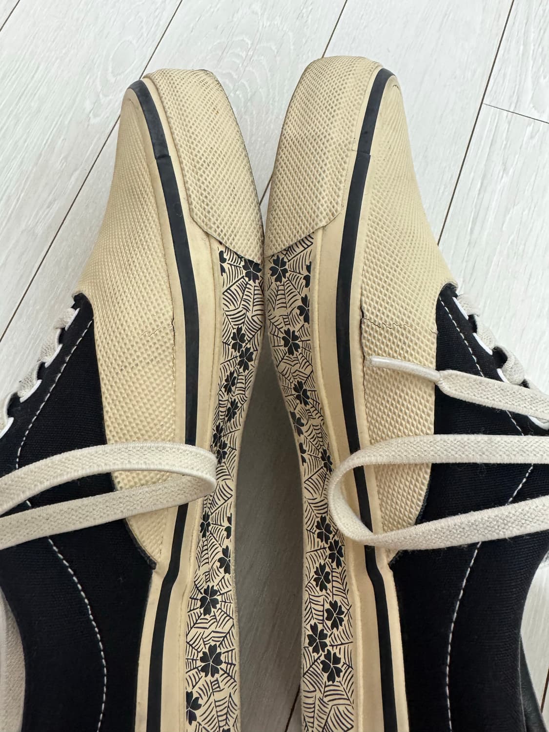 사스콰치패브릭스 스니커즈 상품이미지3