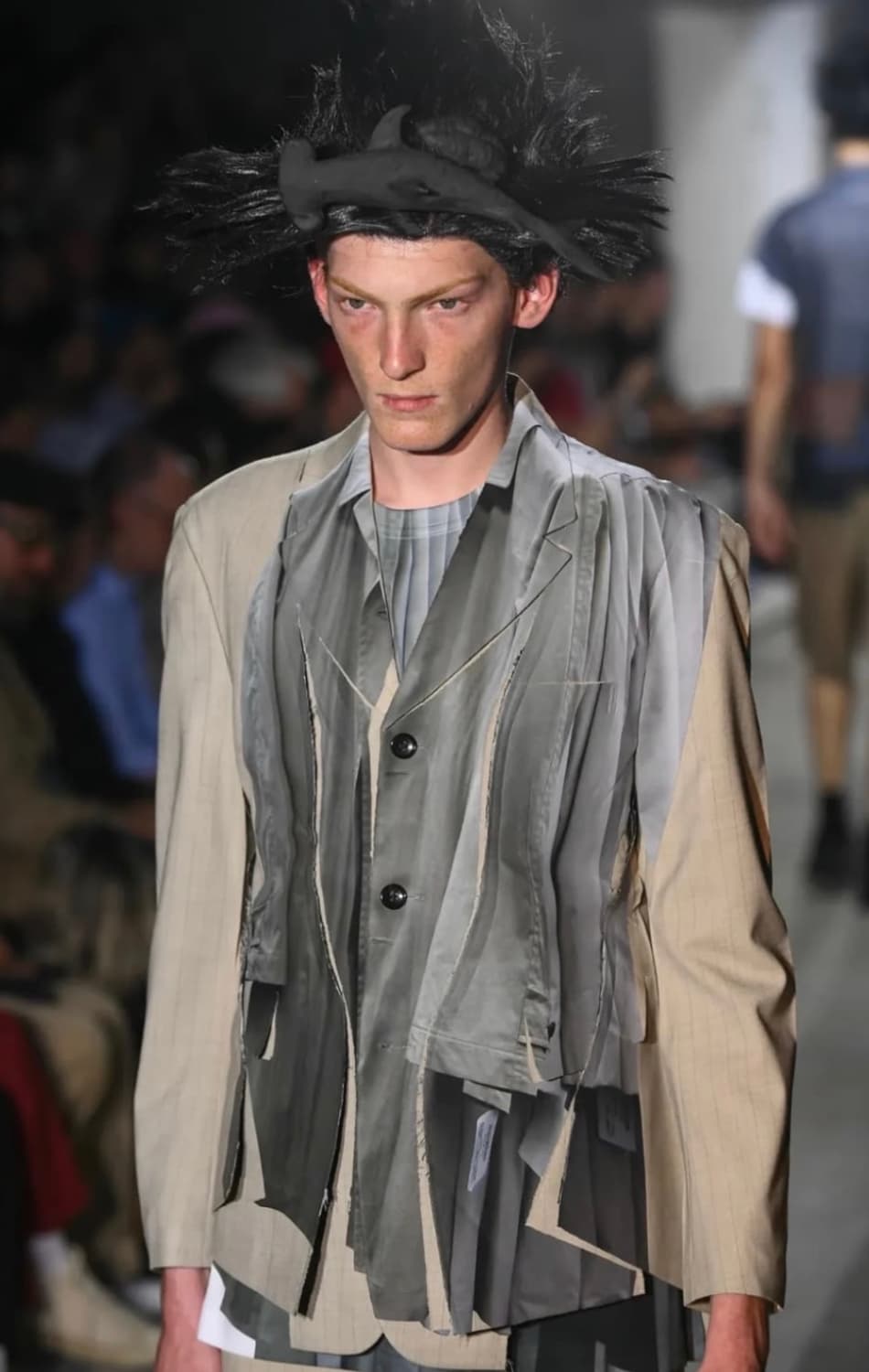 24SS 꼼데가르송 옴므플러스 자켓 상품이미지1