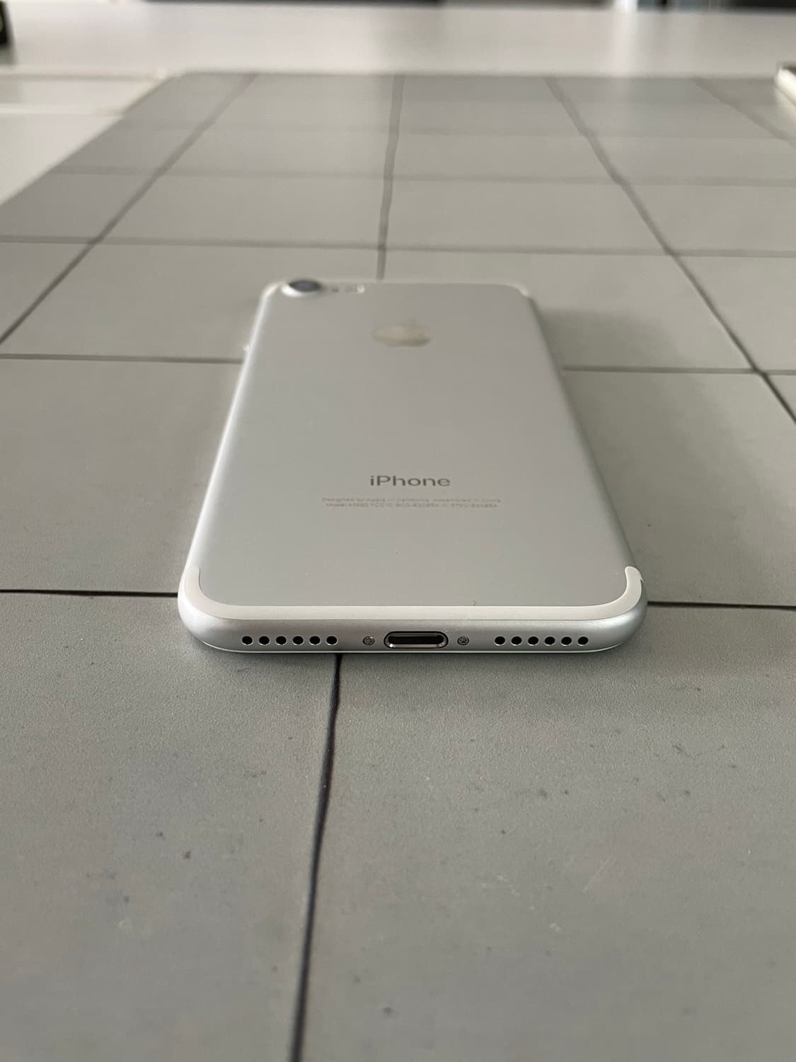 아이폰 7 실버 128GB 카메라무음 배터리100 상품이미지4