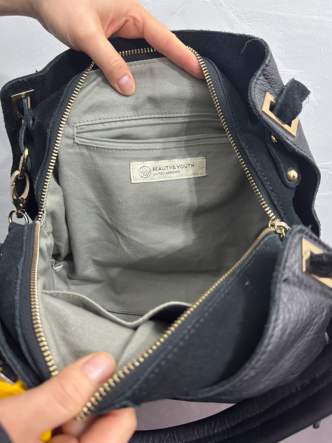 beauty&youth real leater bag 상품이미지5