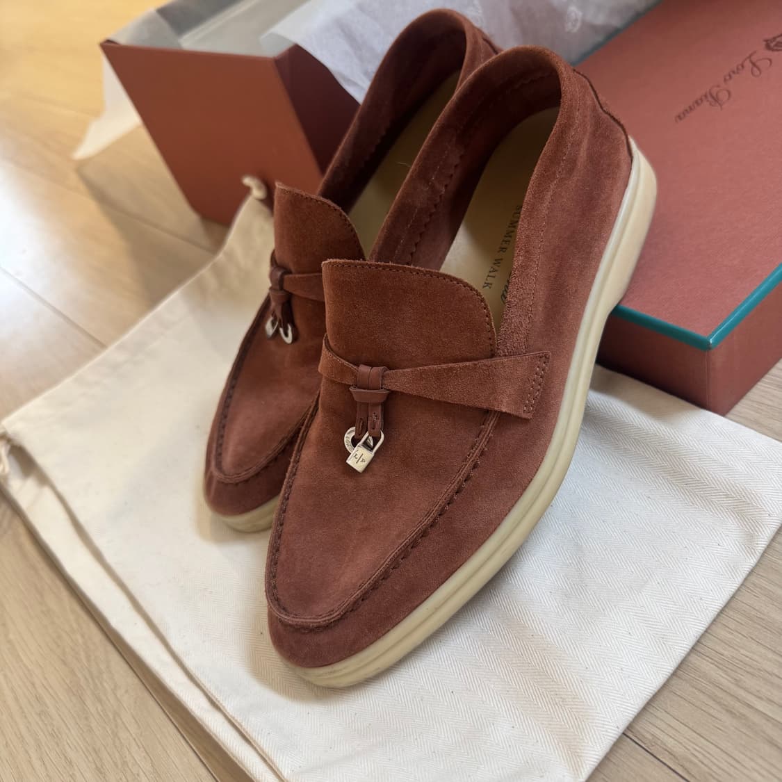 로로피아나 썸머워크 로퍼 35 상품이미지2