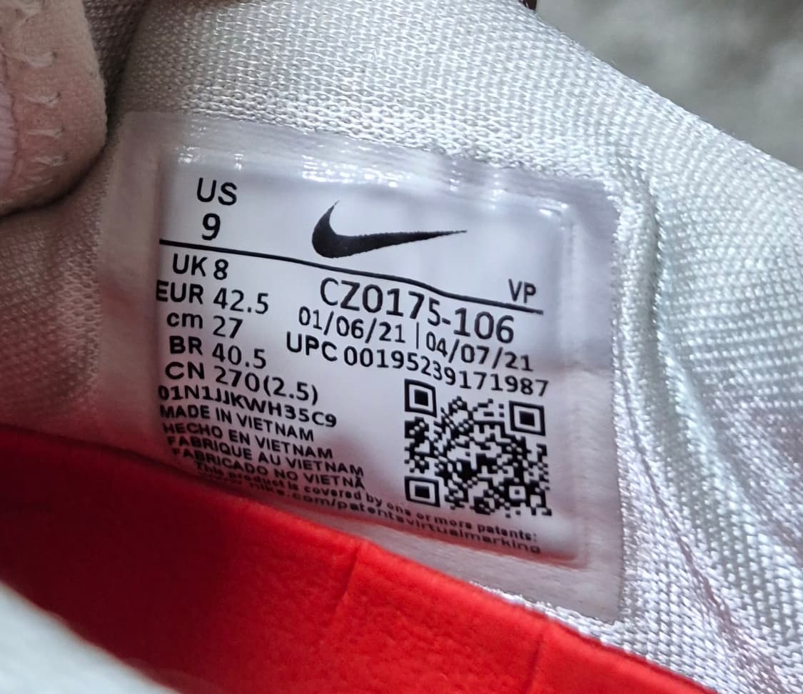 나이키 줌지티컷1 크림슨 화이트 (270) 교환X 상품이미지8
