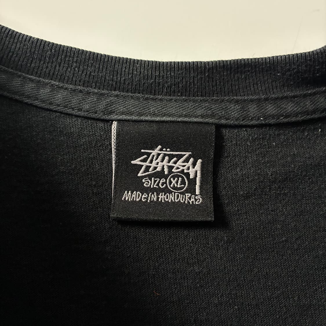 Stussy  스투시 다이스 피그먼트 다이드 블랙 반팔 티셔츠 상품이미지6
