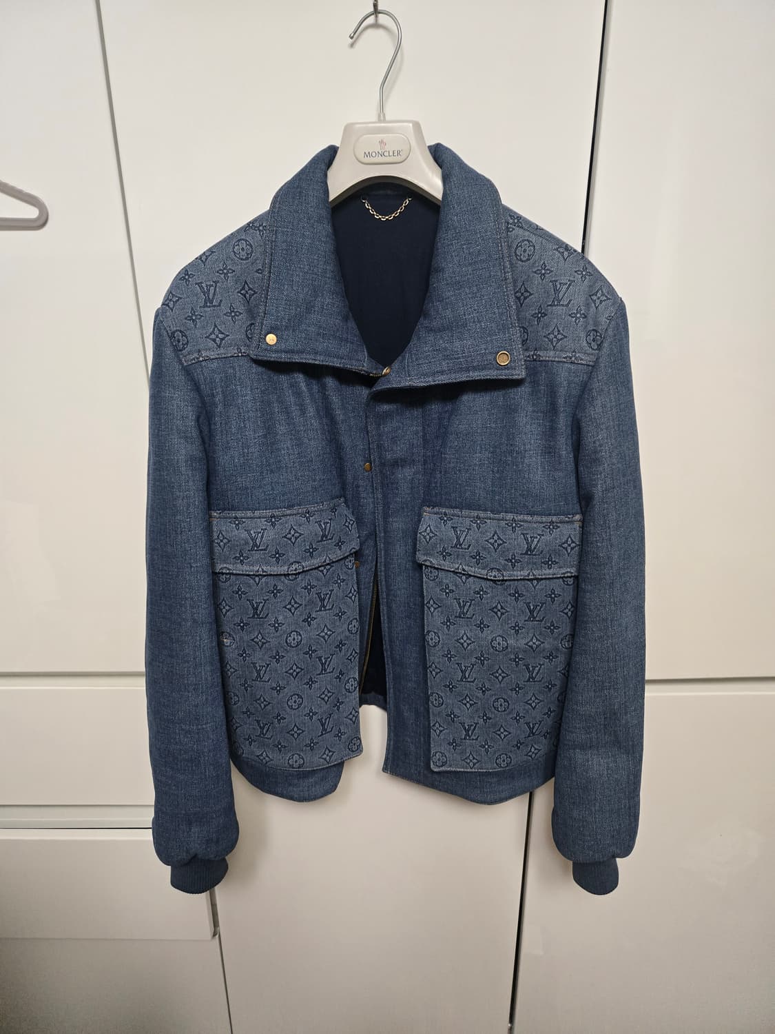 정품 루이비통 카펜더 데님 패딩 50사이즈 상품이미지1