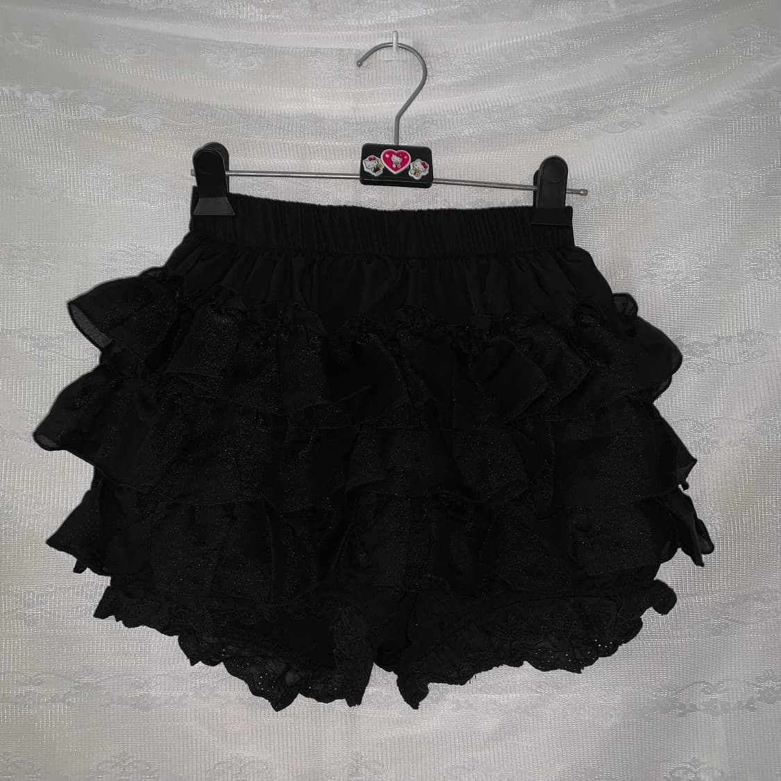 블랙 레이스 프릴 숏팬츠 상품이미지1