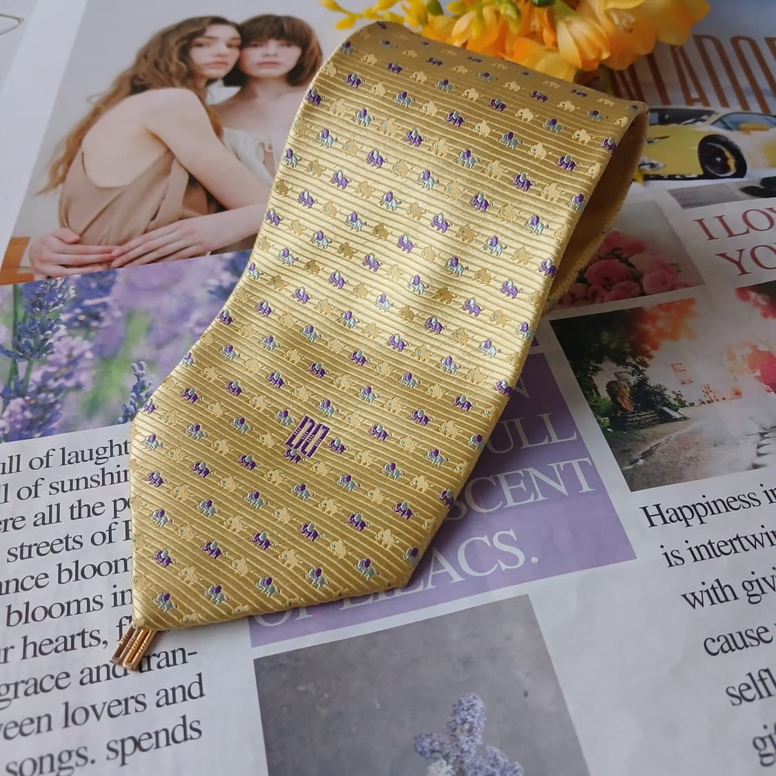 닥스 실크 옐로우 코끼리 패턴 넥타이 9.6cm A+등급 A19386
 상품이미지2