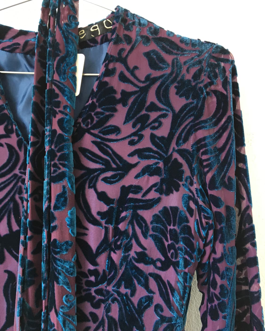 Oriental mood velvet pattern tied onepie 상품이미지4