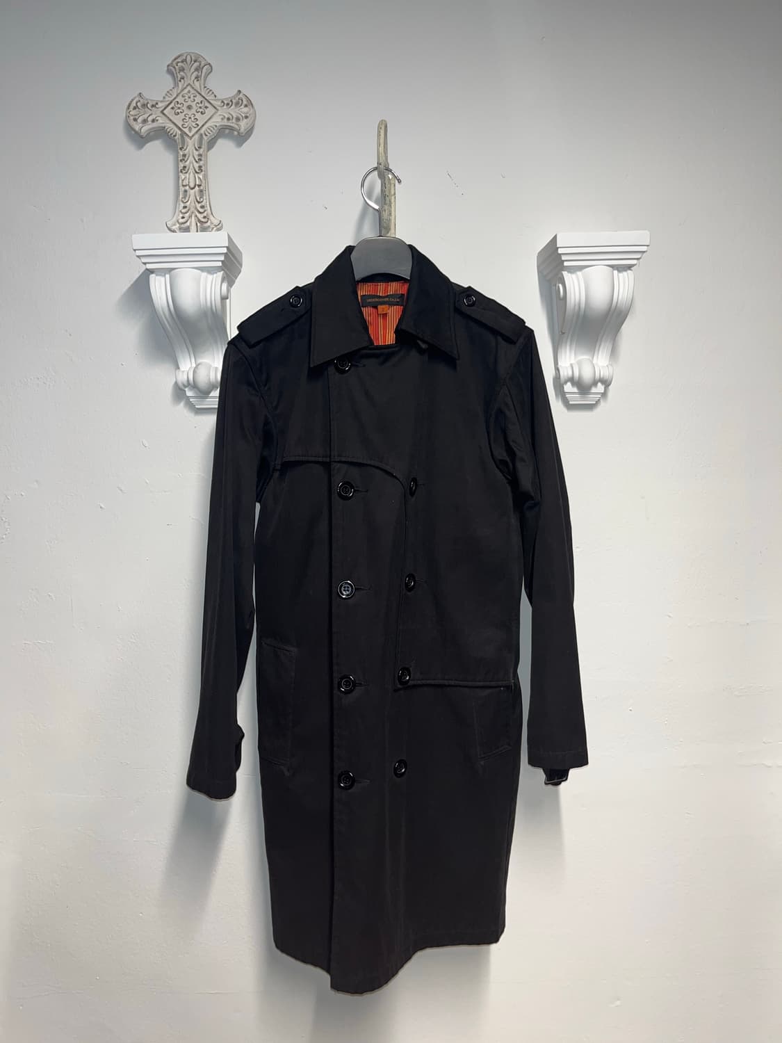 언더커버 Undercover 블랙 커브스 버튼 코트 2 상품이미지1