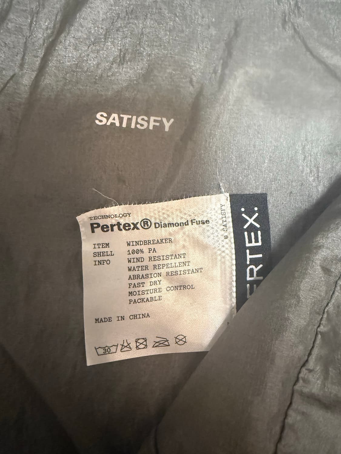 [M]퍼텍스 다이아몬드 퓨즈 윈드브레이커 상품이미지4