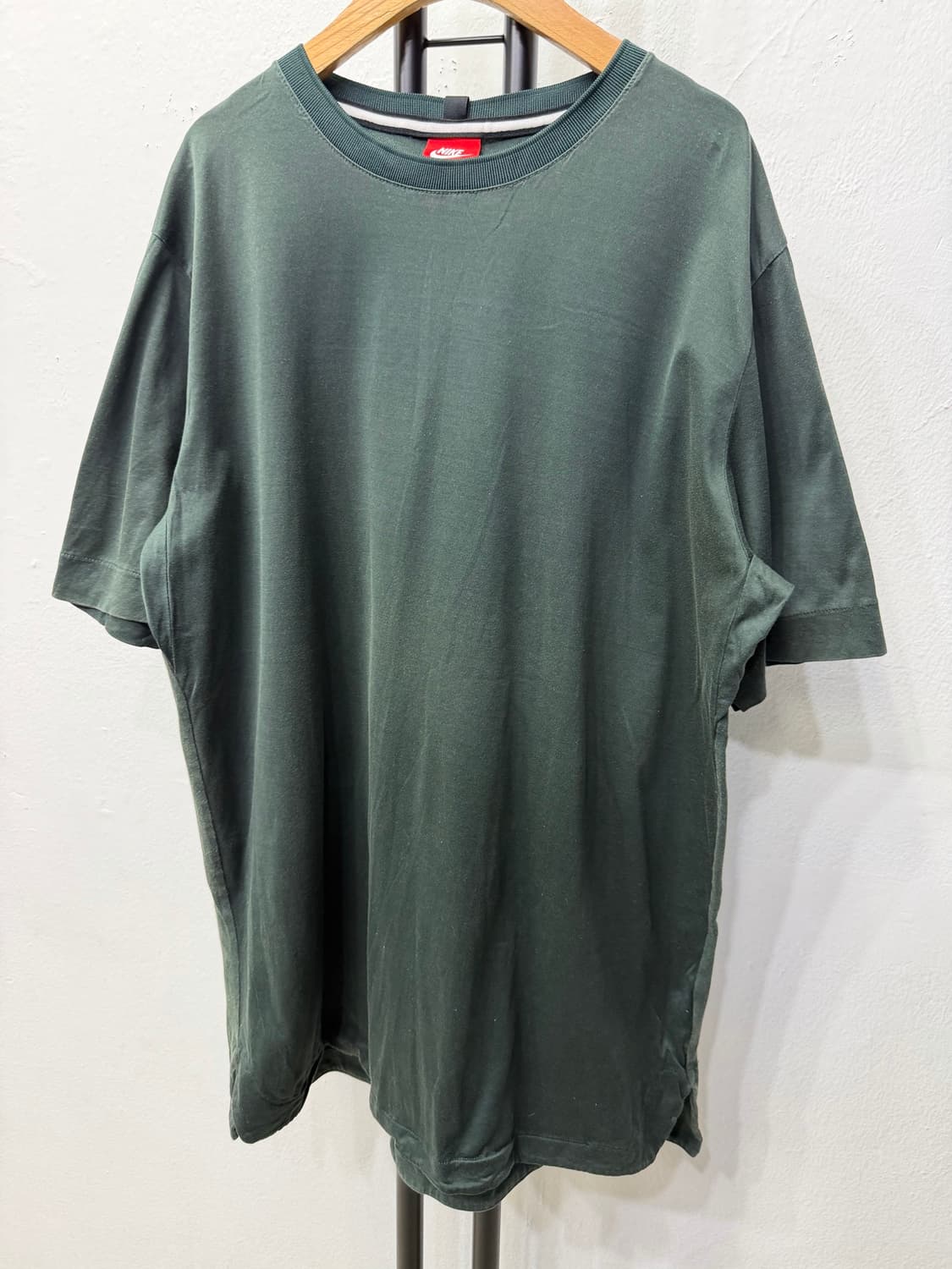정품) 나이키 남성 반팔티 딥그린 XL 상품이미지3