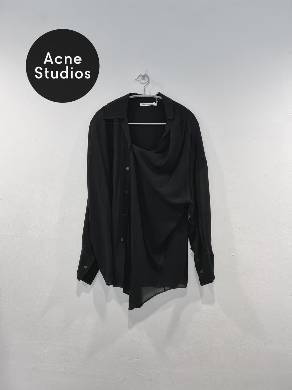 아크네 Acne 언발란스 실크 블라우스 상품이미지1