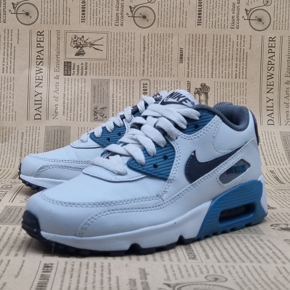 나이키 에어맥스90 여성운동화225 상품이미지1