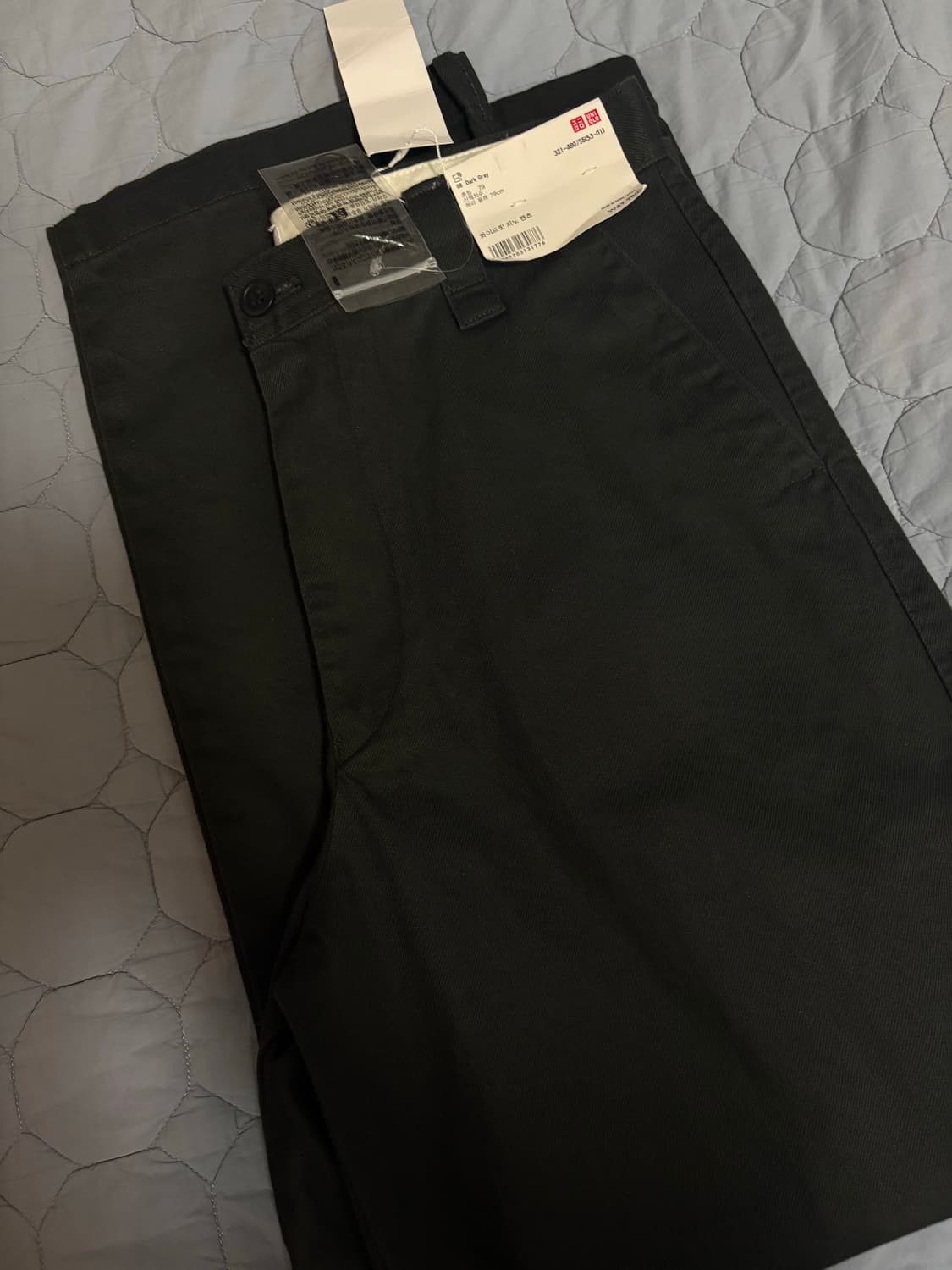 유니클로 와이드핏 치노팬츠 다크그레이 상품이미지1