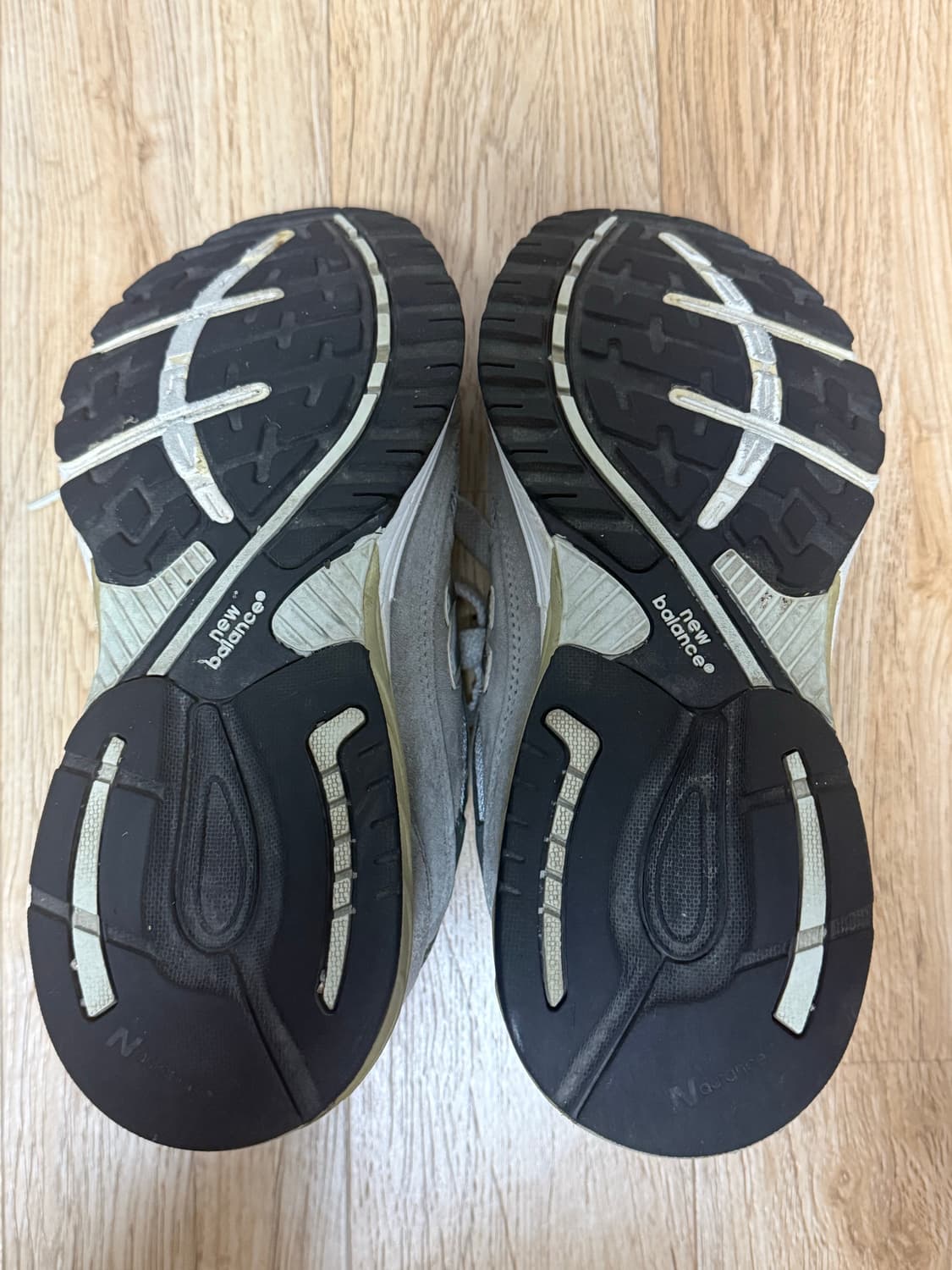 [250] 뉴발란스 993 그레이 4E Extra Wide 상품이미지5