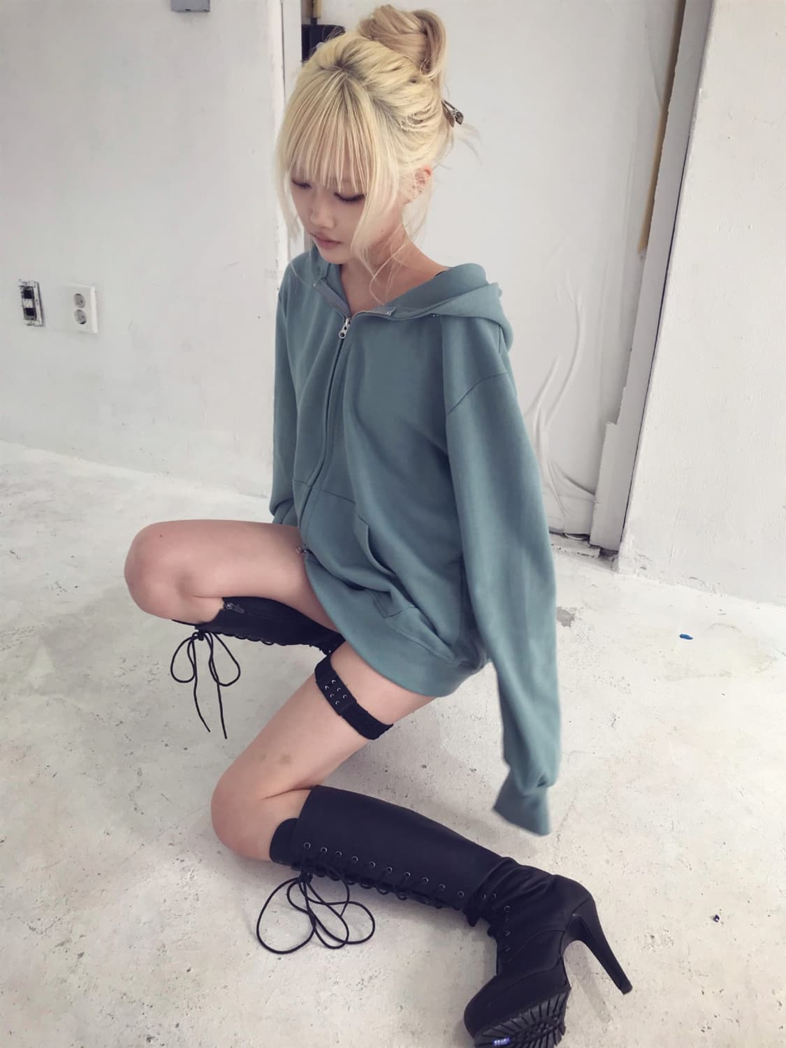 kyoiii soft mint zip hoodie 상품이미지1