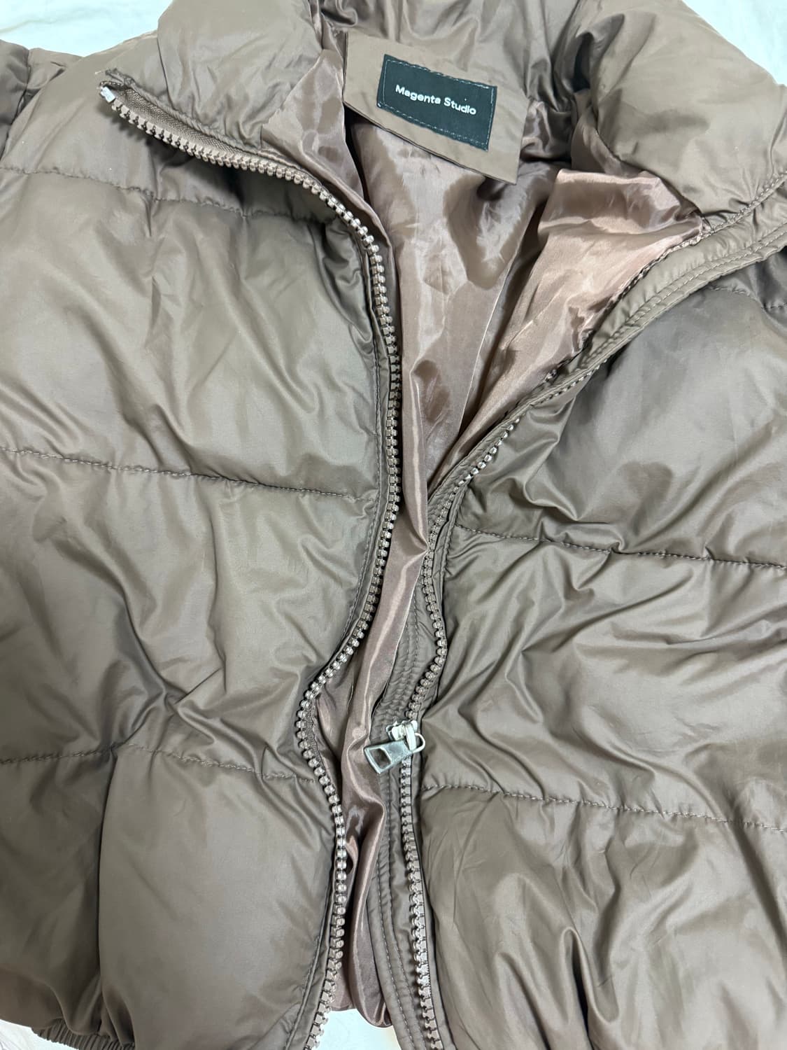 유광 블랙 숏패딩 무광 브라운 숏패딩 상품이미지4