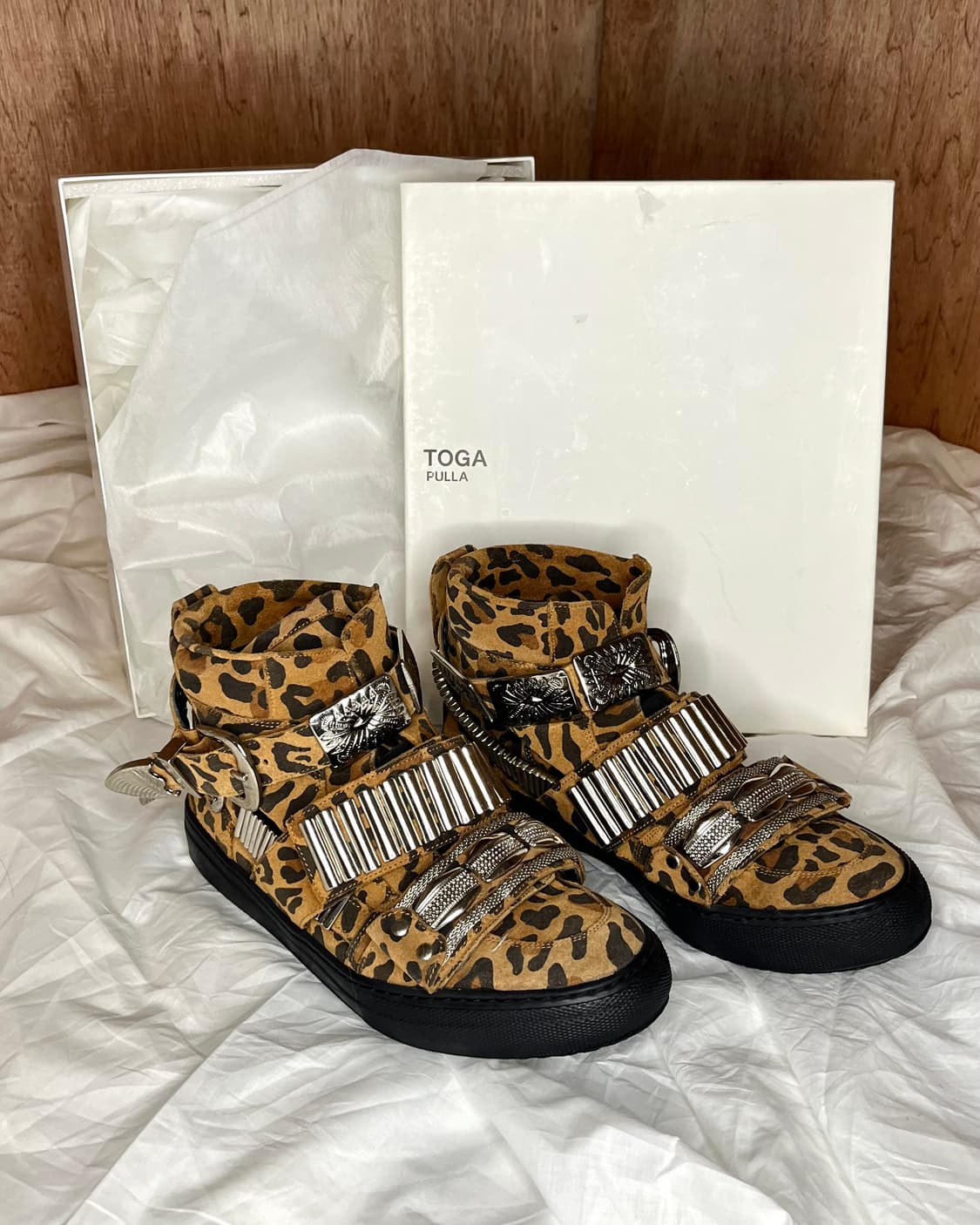 토가풀라 레오파드 메탈 버클 하이탑 스니커즈 상품이미지1