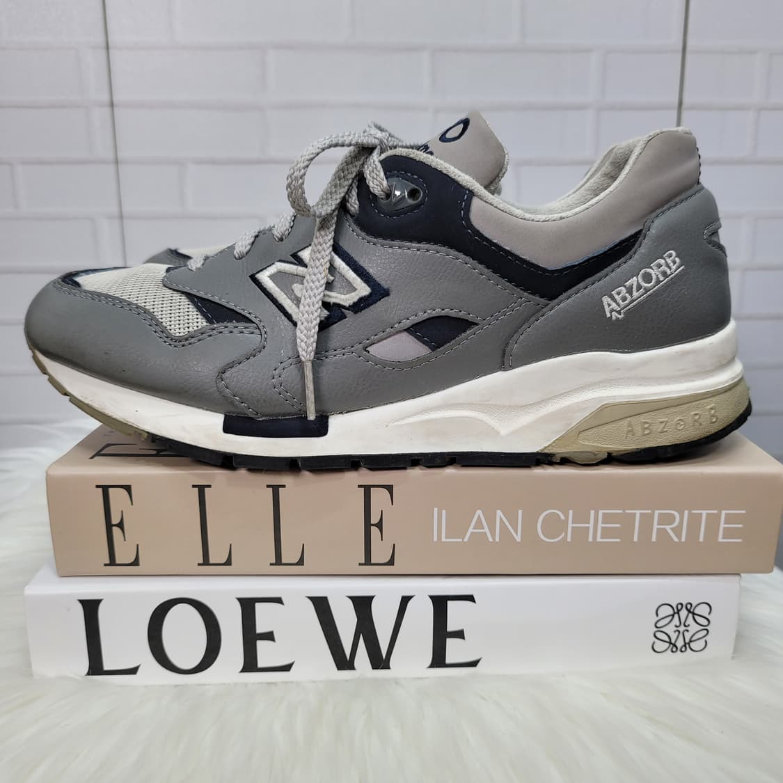 뉴발란스 1600 레거시 그레이 스니커즈 운동화 신발 260사이즈 상품이미지2