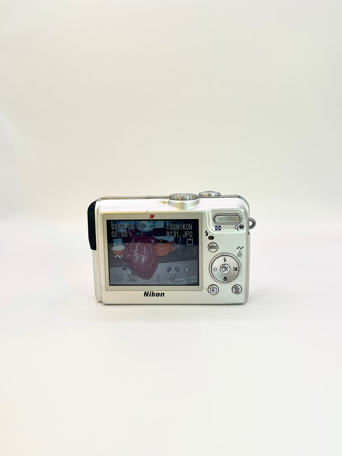 Nicon Coolpix P2 상품이미지7