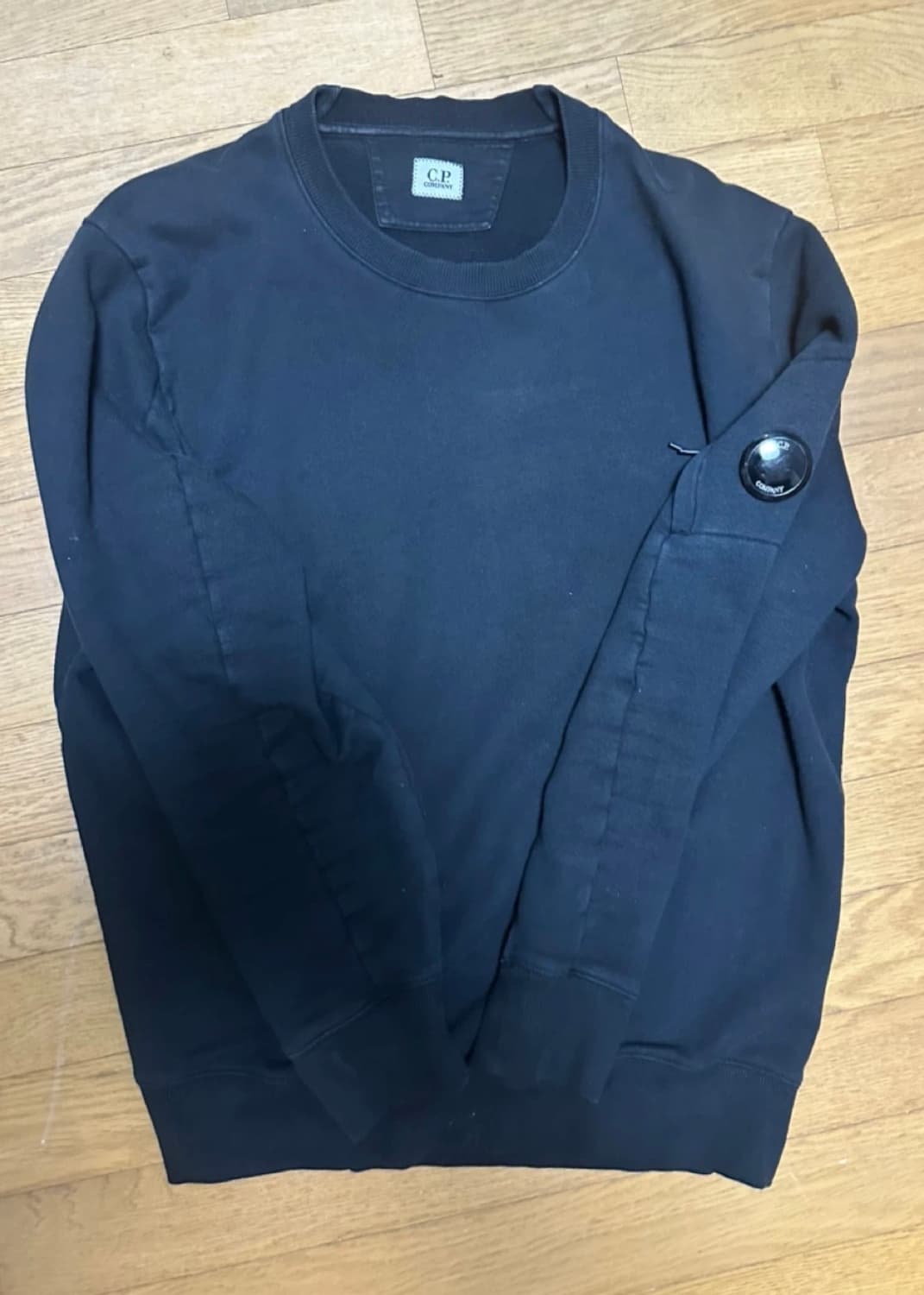 cp컴퍼니 렌즈 롱슬리브 맨투맨 상품이미지1