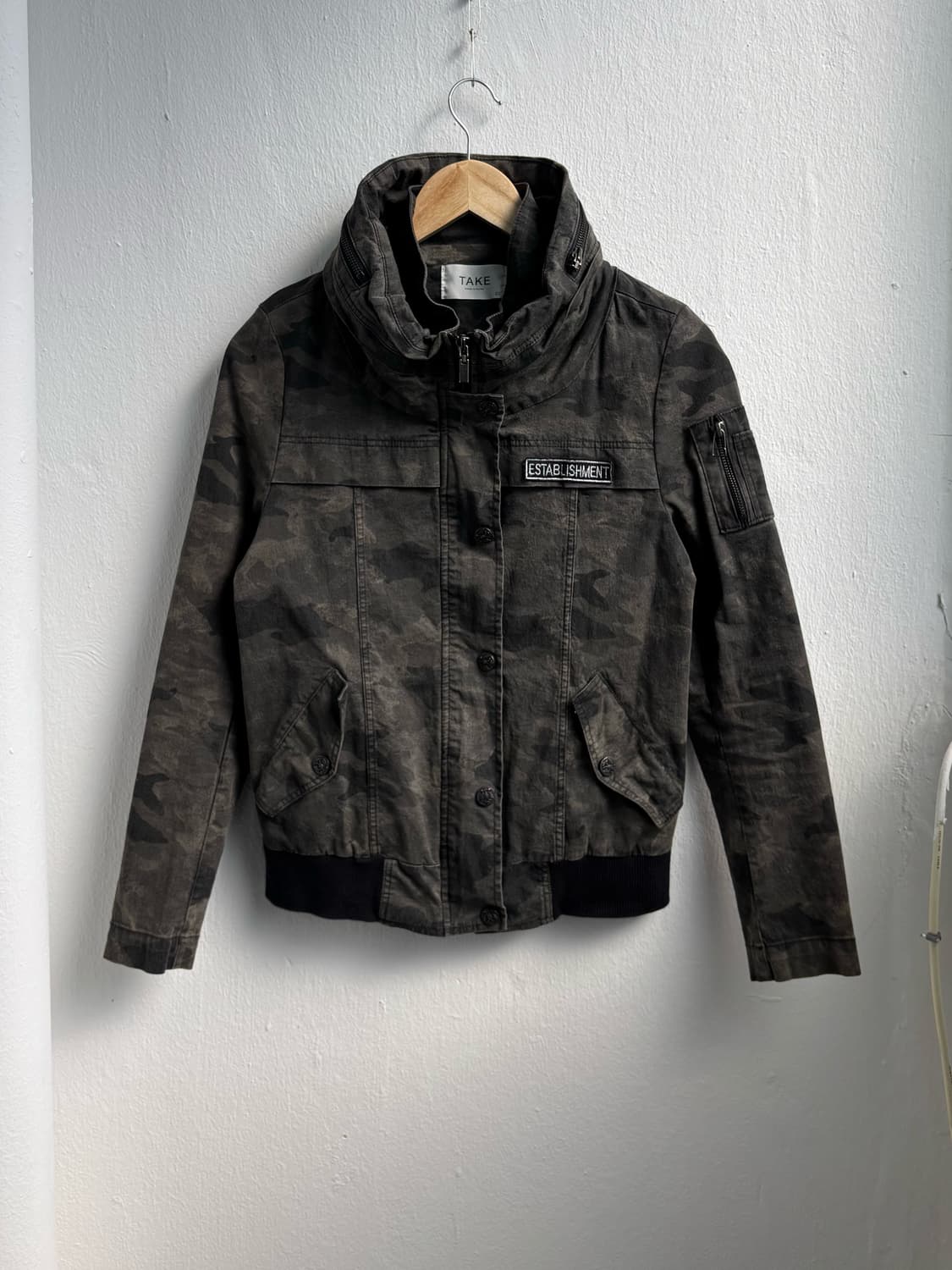 Vintage Camo High-Neck Jacket  상품이미지4