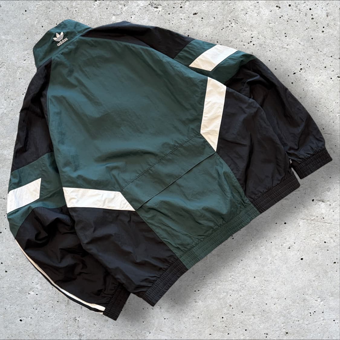 [XL] 아디다스 리카이브 삼선 바람막이 그린 블랙 화이트 D594 상품이미지2