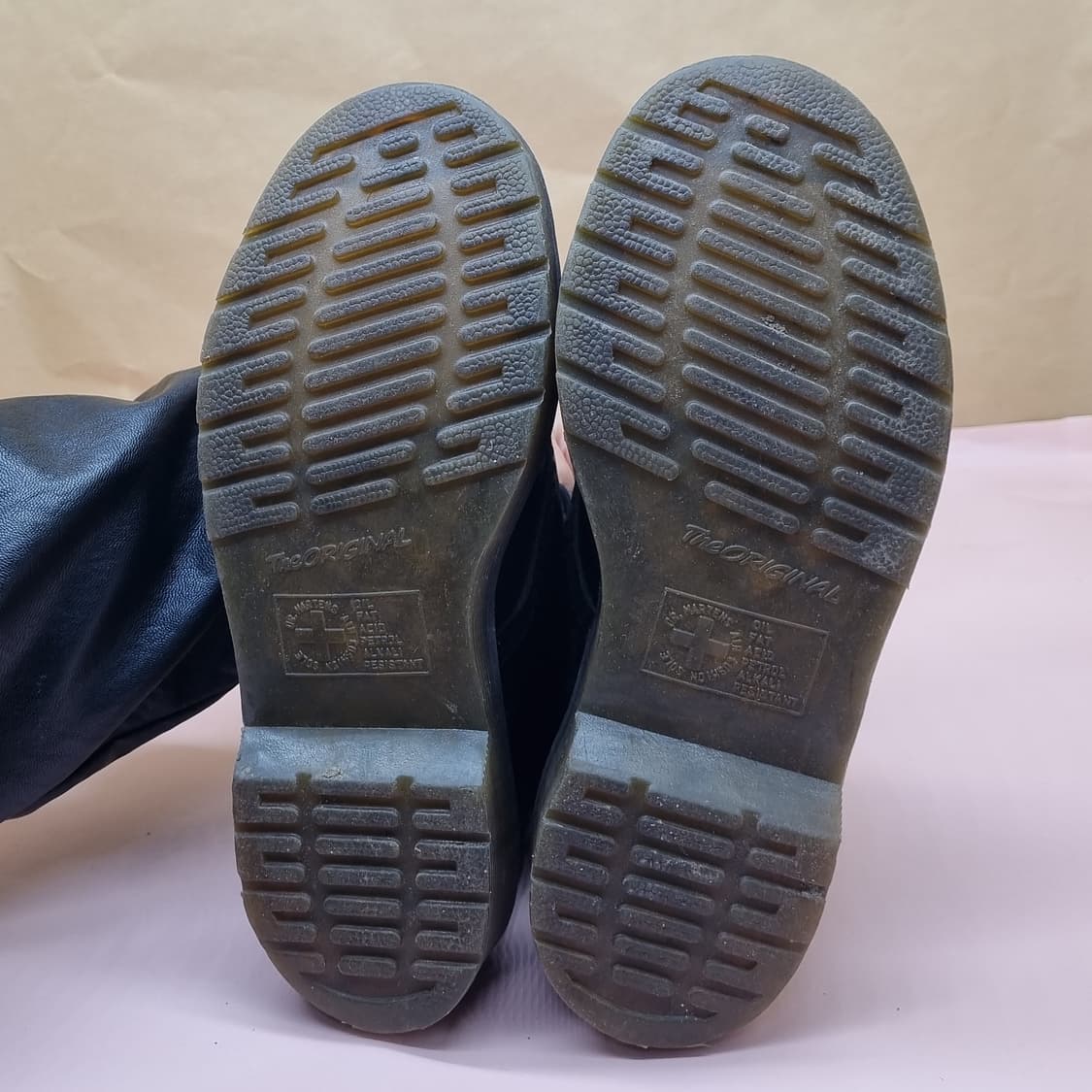 닥터마틴 1460 8홀 여성워커38 240 상품이미지3