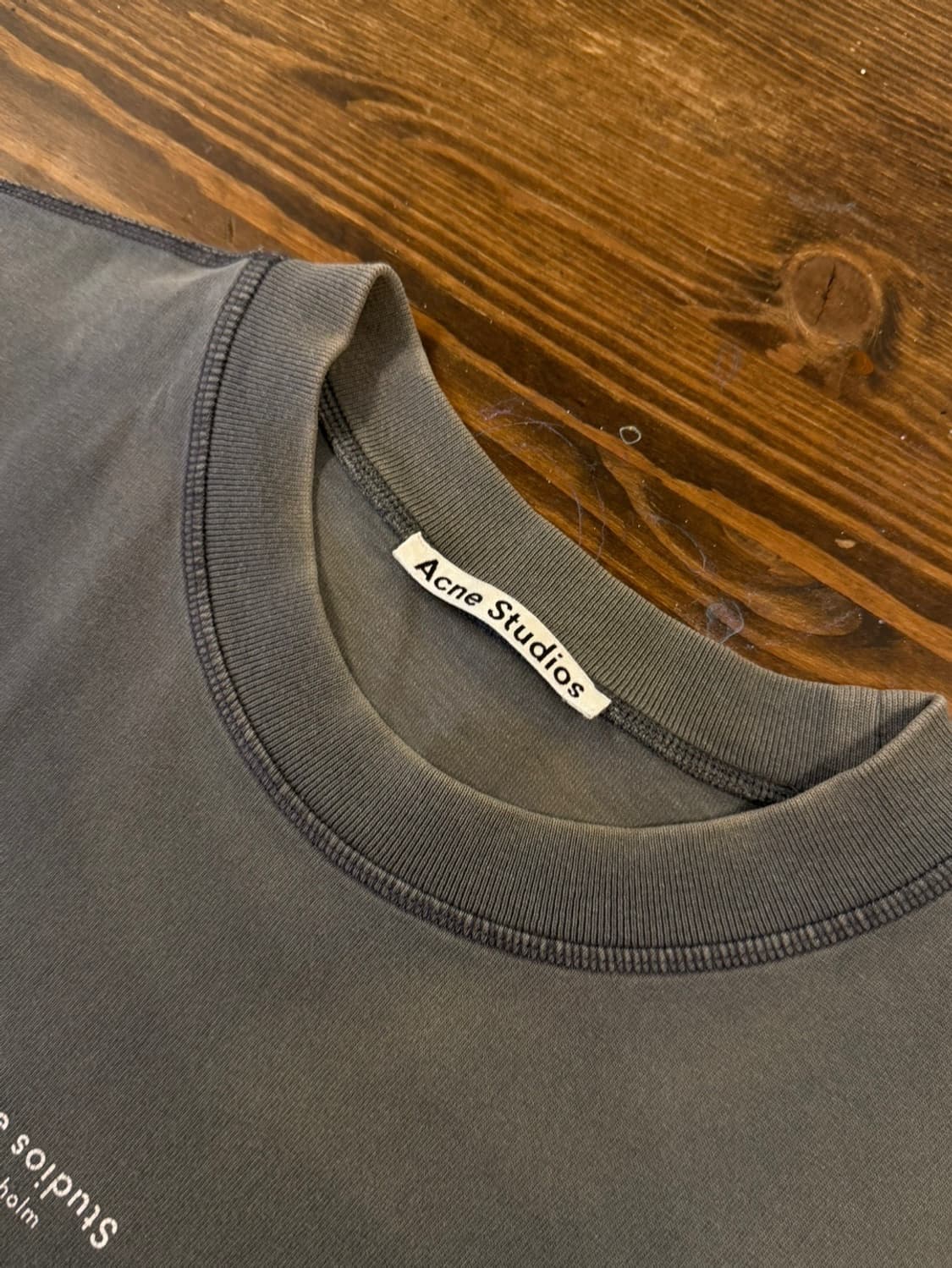 아크네 스튜디오 티셔츠 100 상품이미지5