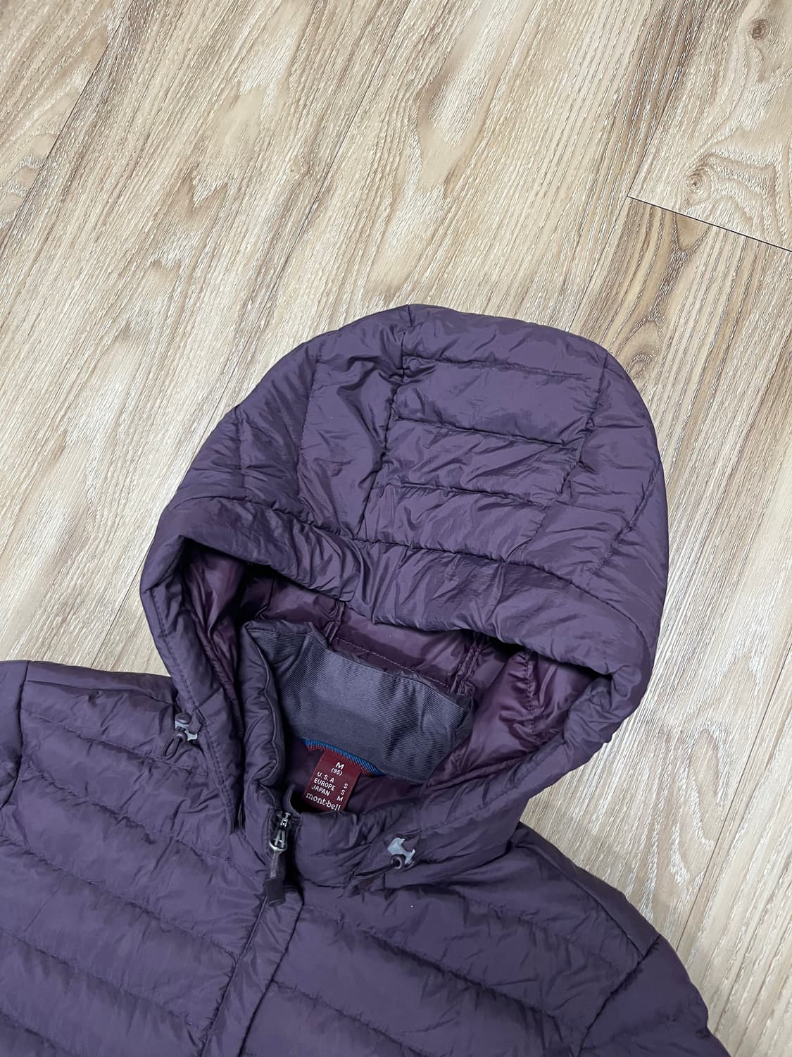 몽벨 바네사 구스다운 경량 패딩 M 상품이미지2