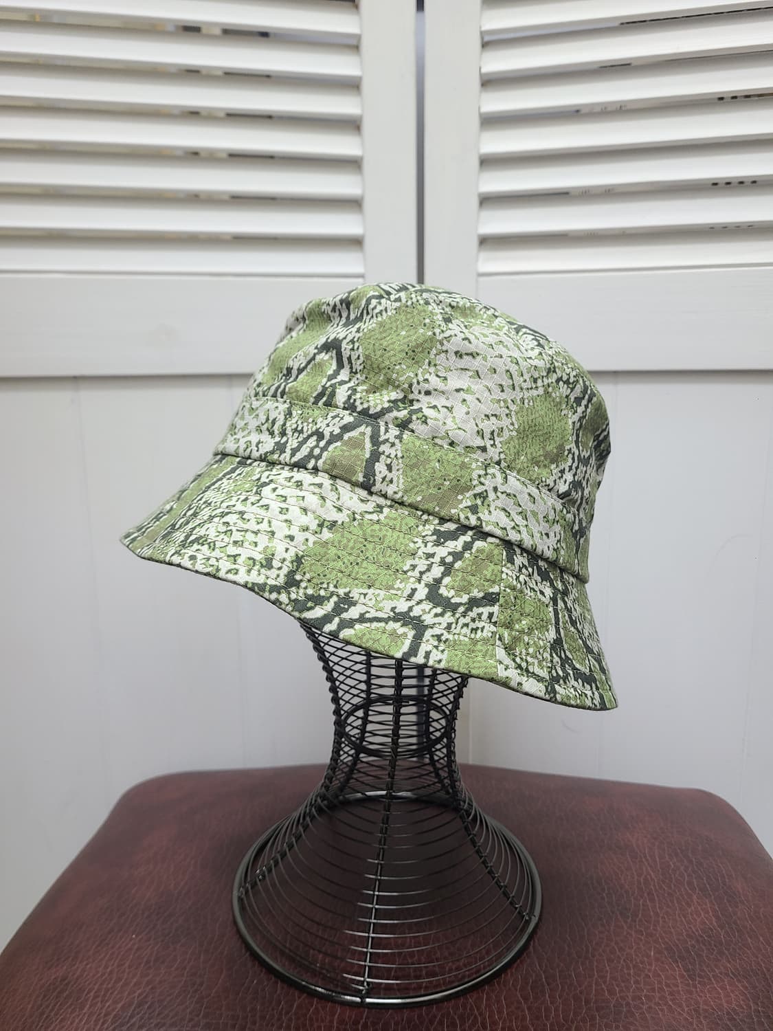 YMC 뱀피패턴 버킷햇 상품이미지1
