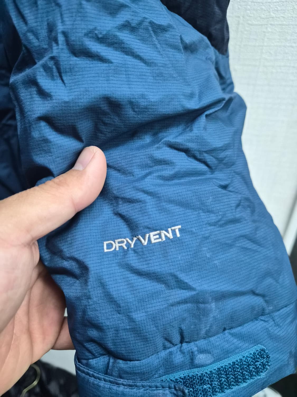 L/100) 노스페이스 드라이벤트 프리즘 구스다운 패딩 팝니다 상품이미지3