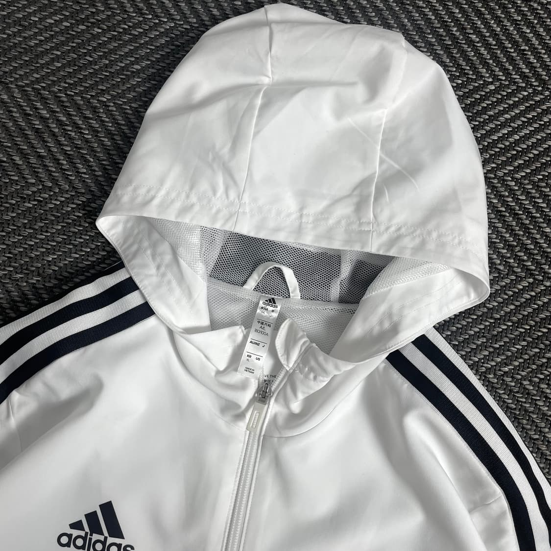 아디다스 화이트 박시핏 우븐 트랙 바람막이 자켓o 3506 상품이미지4