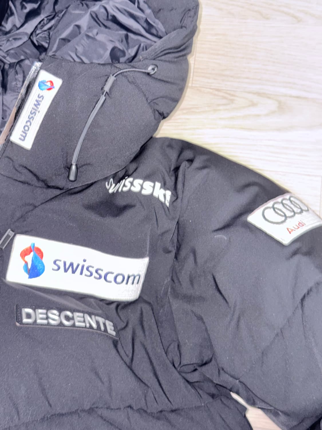 데상트 패딩 L 상품이미지3