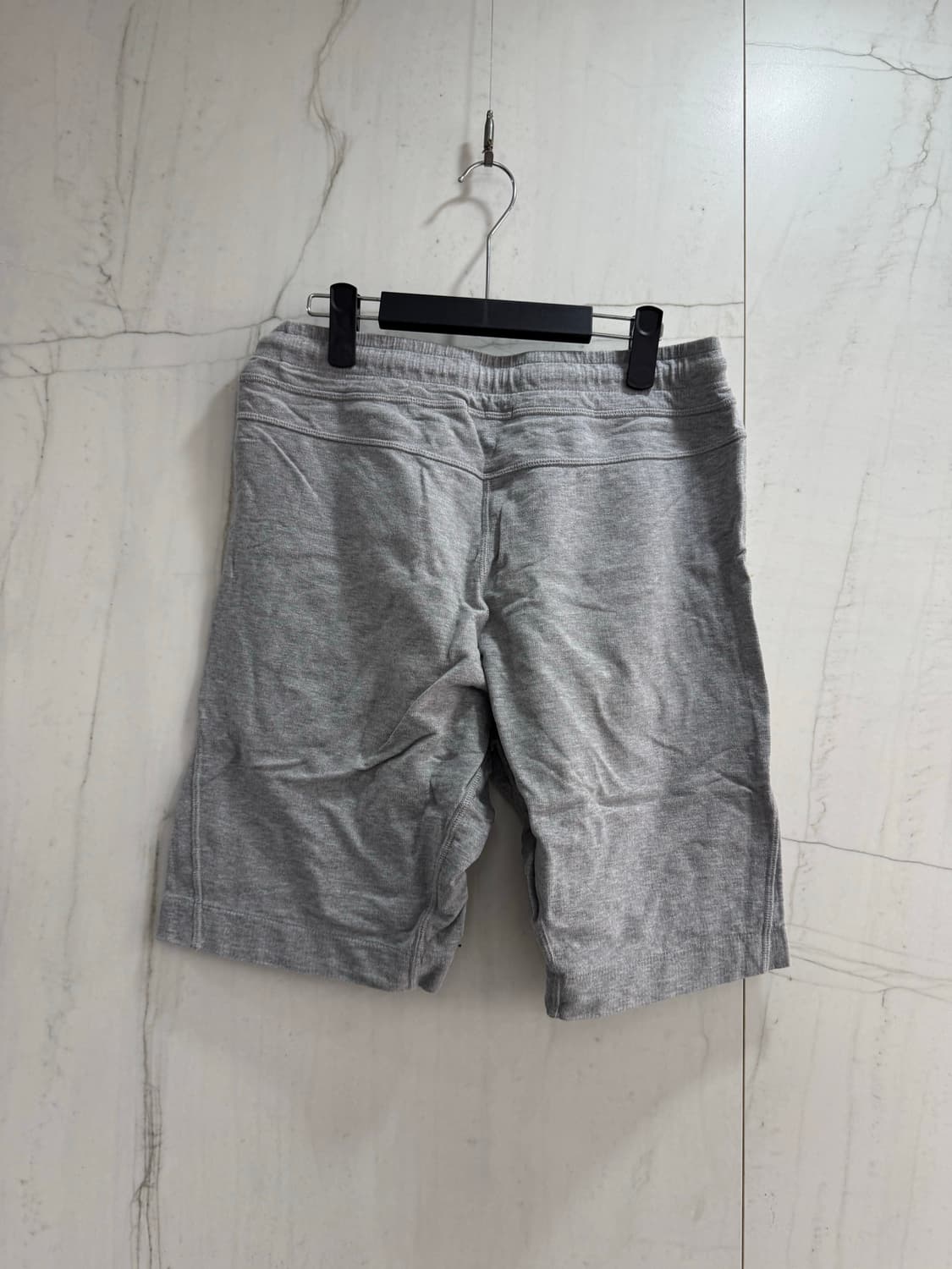 C.P. COMPANY 렌즈 포켓 반바지 상품이미지2