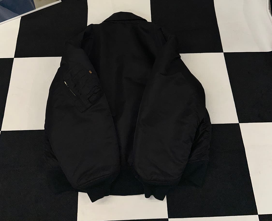 CWU ma-1 (XL) 블랙 자켓105-110 상품이미지4