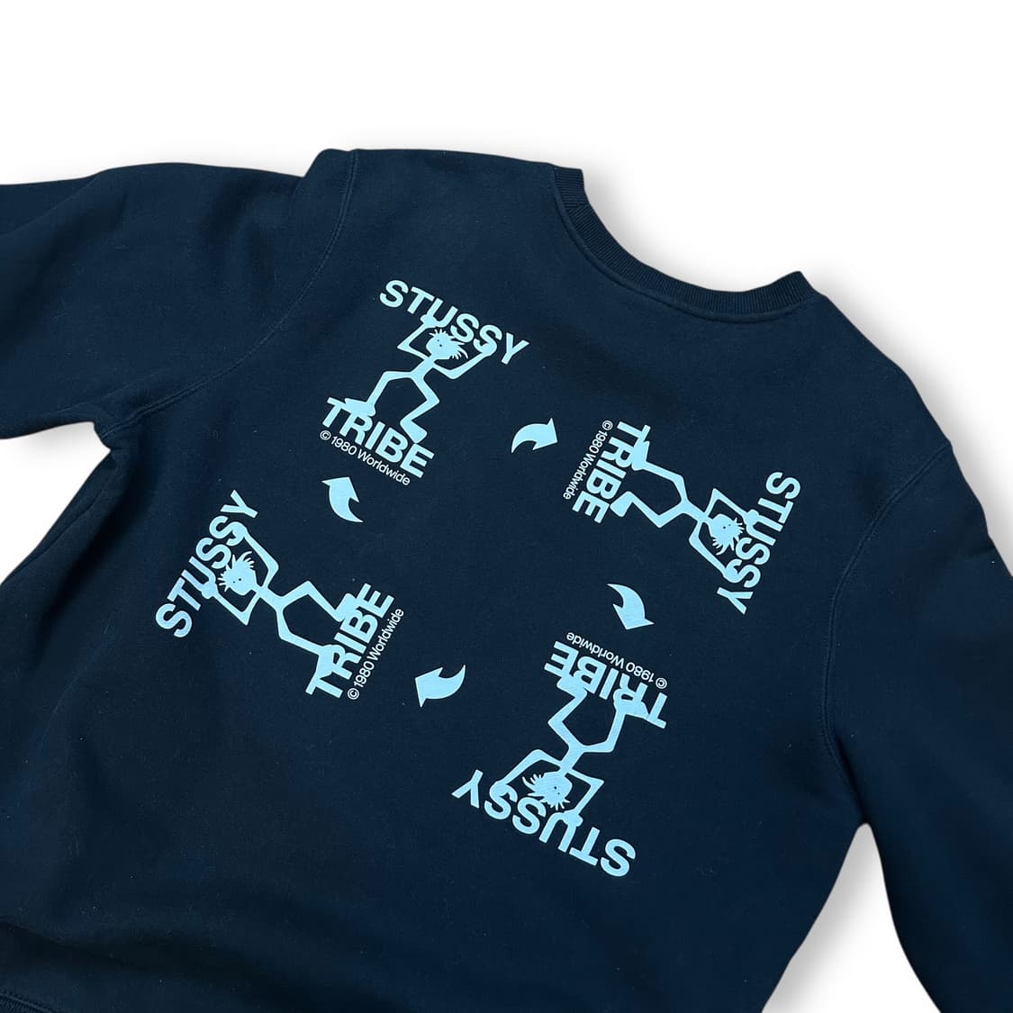 스투시 월드와이드 트라이브 맨투맨 상품이미지4