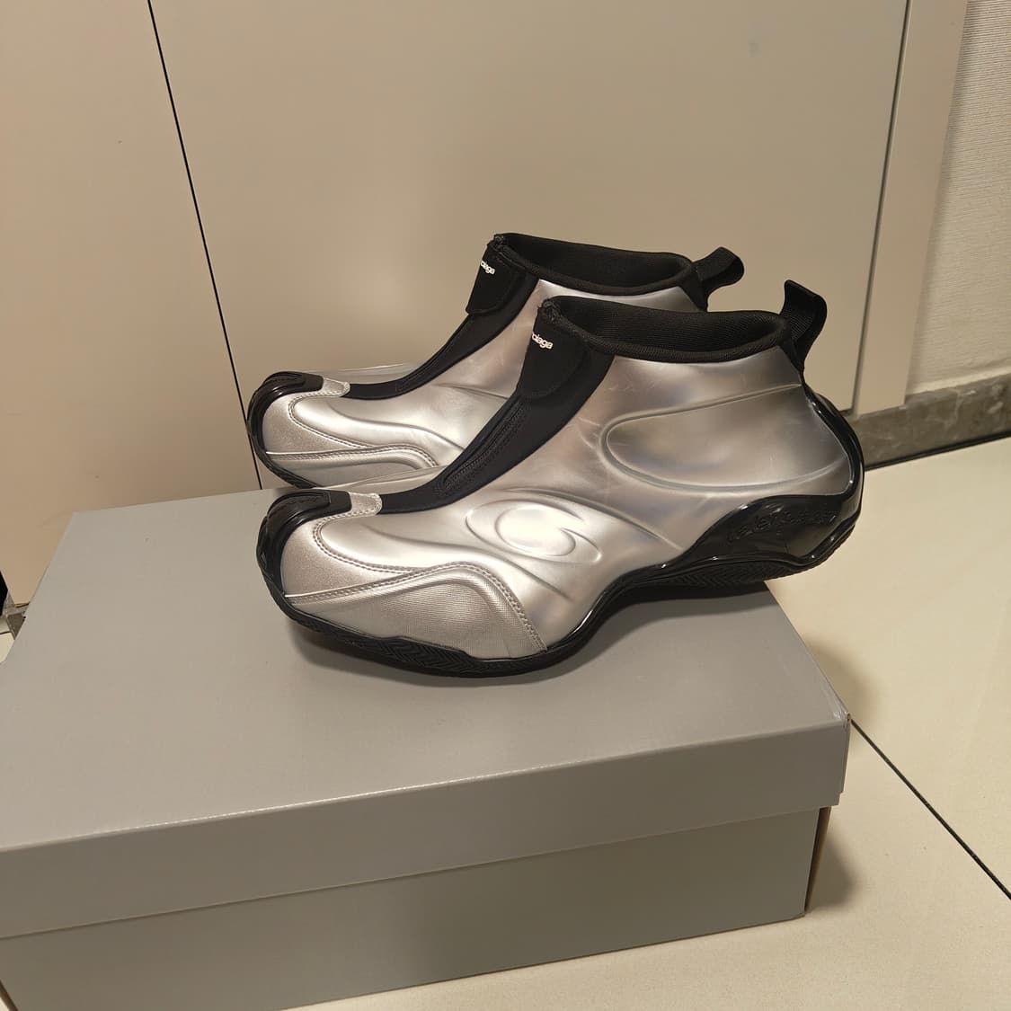 발렌시아가 바스켓볼 슈즈 40 상품이미지1