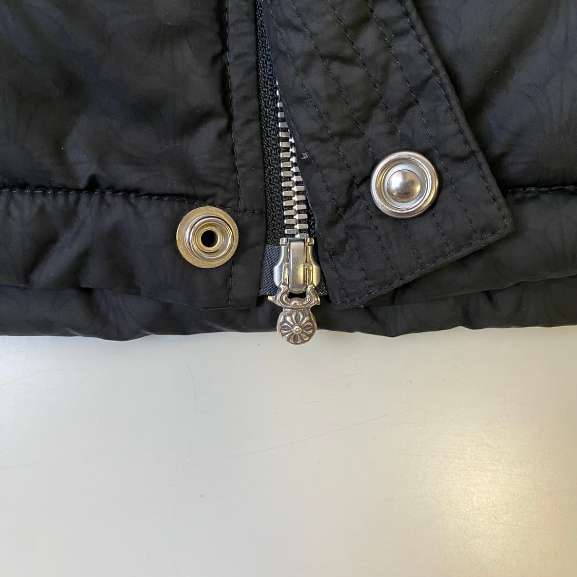 [XL] 크롬하츠 스티프 STIFF V2 푸퍼 패딩 베스트 블랙 상품이미지4