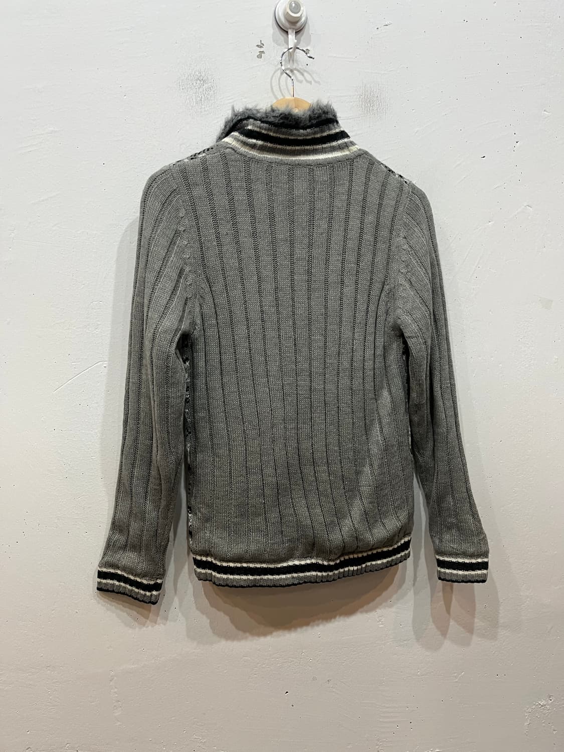 male&co 노르딕 니트집업 우먼즈 미사용품 상품이미지3