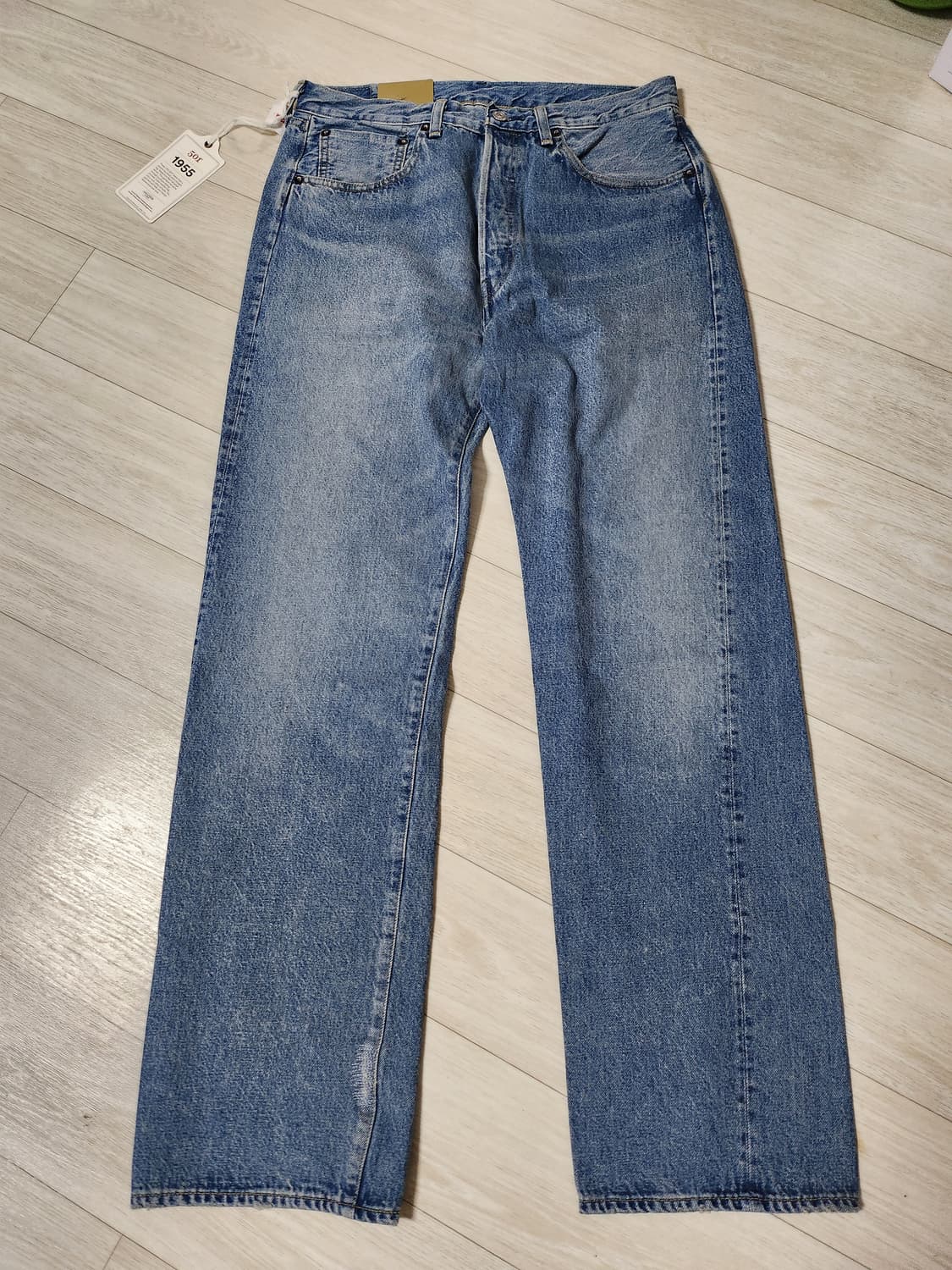 LVC 55501 0099 도르닉 32 x 32 상품이미지1