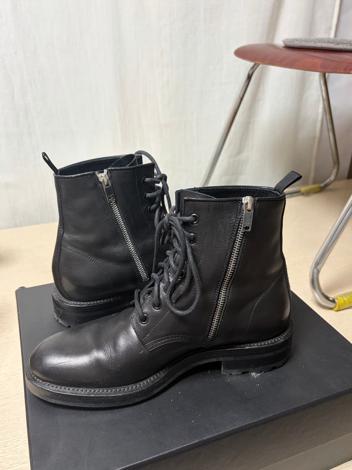생로랑 컴뱃 부츠 ( 박스 o ) 상품이미지2